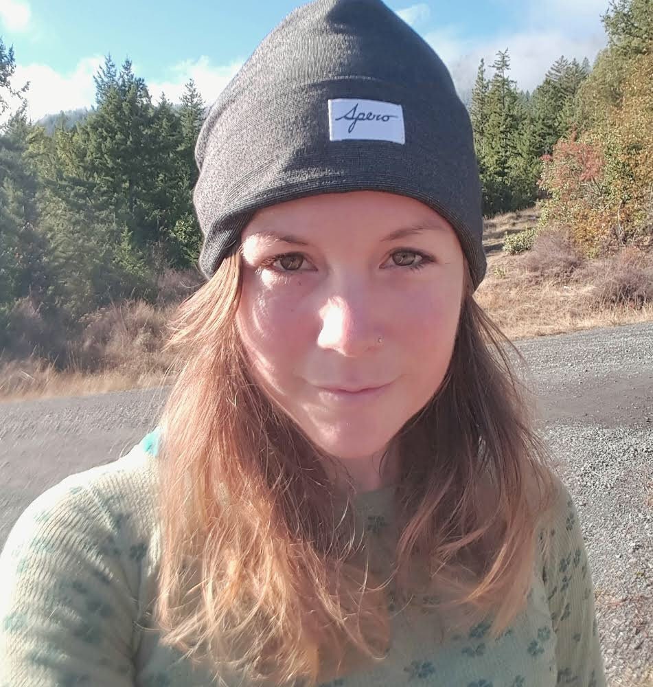 SPERO EMF Skullcap Beanie, Black Silver